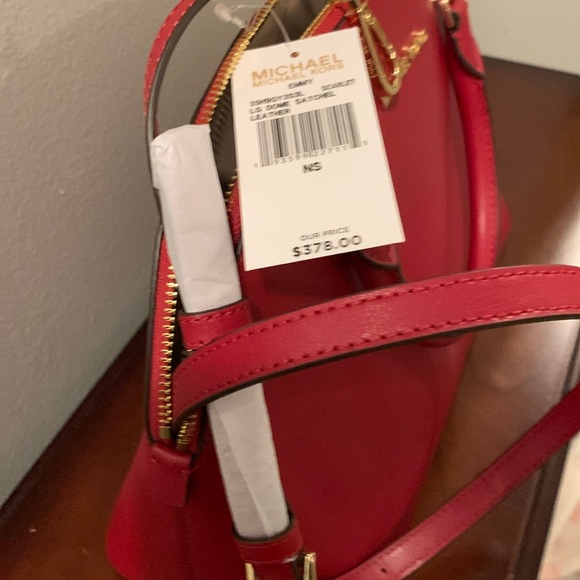 On Sale NWT Michael Kors Red Ladies Large Dome Satchel Leather - Picture 4 of 6